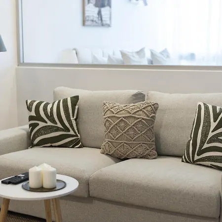 Maya - Center By Hd ヴィラモウラ