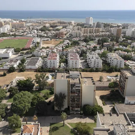 アパート Maya - Center By Hd ヴィラモウラ